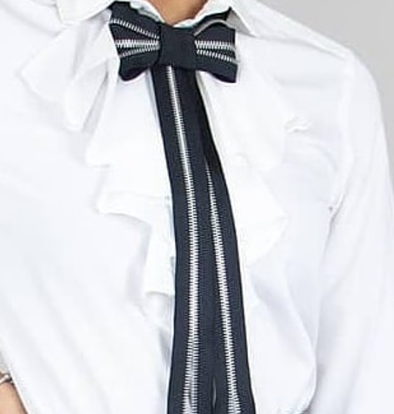 Wings Zip Bowtie